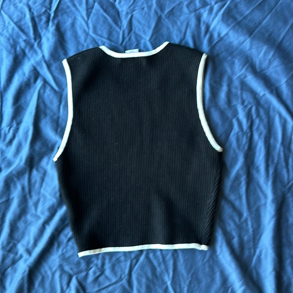 House of Harlow Knit Crop Top - Picture 3 of 4